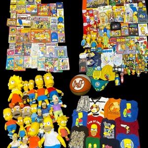 Simpsons Collectible Toy and Apparel Set